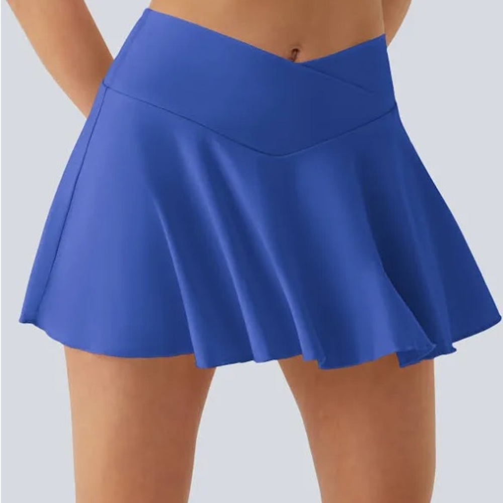 Mini athletic skirt